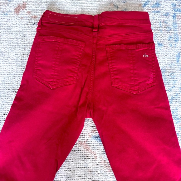 Beautiful red jean, new without tags - Picture 4 of 4